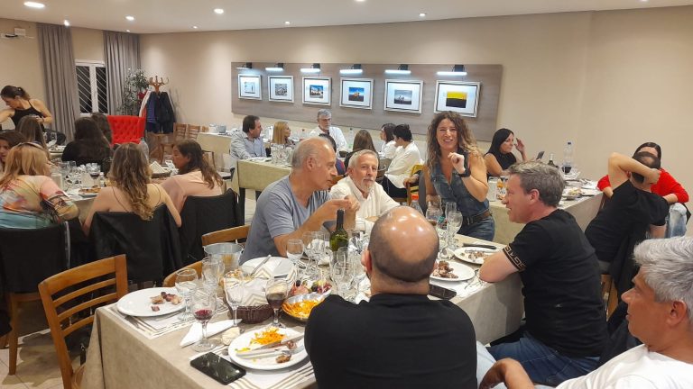 Cena de fin de año de la AMFJCH en su sede de Comodoro